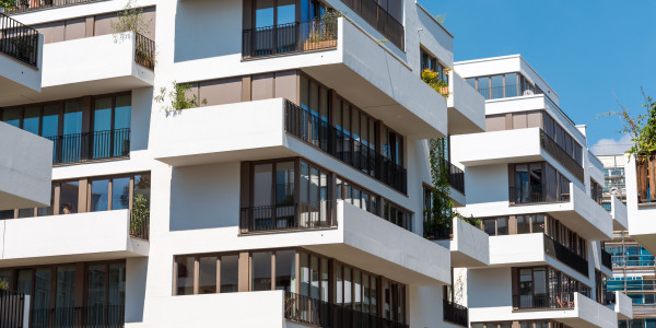 Comprar / Vender Dúplex y Áticos en Terrassa · con Ventanas Insonorizadas y Aislantes