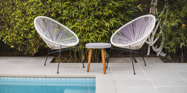 Comprar / Vender Dúplex y Áticos en Terrassa · con Piscina