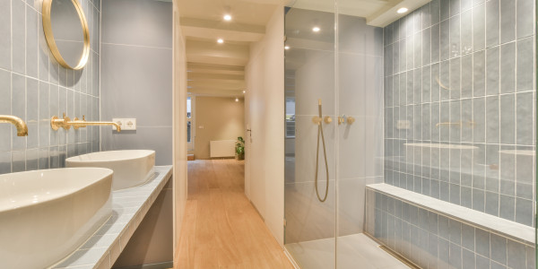 Comprar / Vender Dúplex y Áticos en Terrassa · con Baños de Diseño