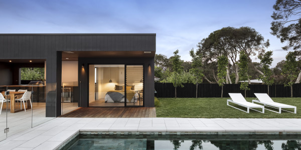 Inversores, Intermediarios, Agentes y Brokers Inmobiliarios en Terrassa · Casas Diseño Minivalista
