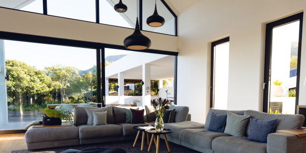 Inversores, Intermediarios, Agentes y Brokers Inmobiliarios en Terrassa · Chalets